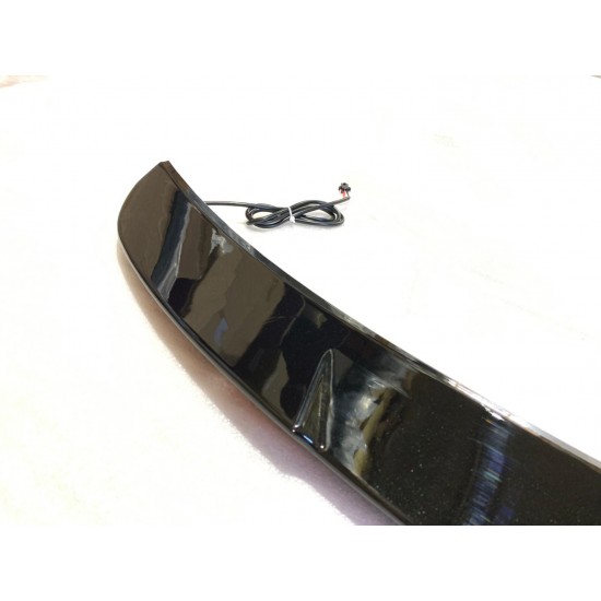 3 serısı 2019+  g20 led spoıler (pıano black)