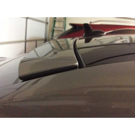 W212(2009-2015) e serısı ıçın uyumlu cam üstü spoıler   - pıano black (parlak sıyah)