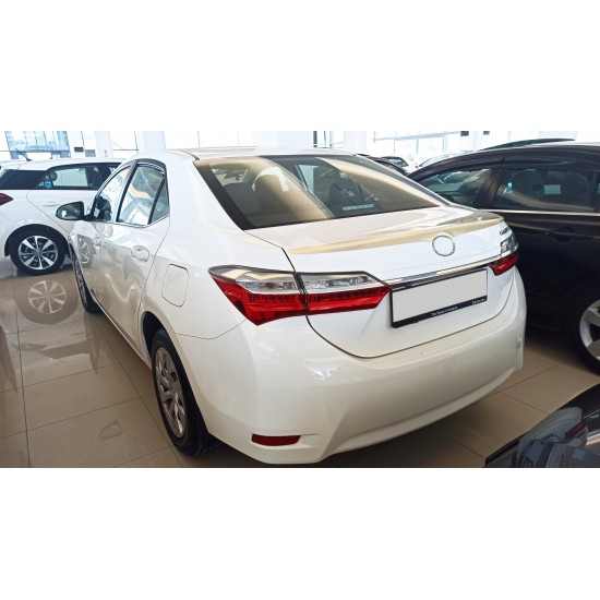 Corolla 2014-2018 ıçın uyumlu wıng spoıler (parlak sıyah)