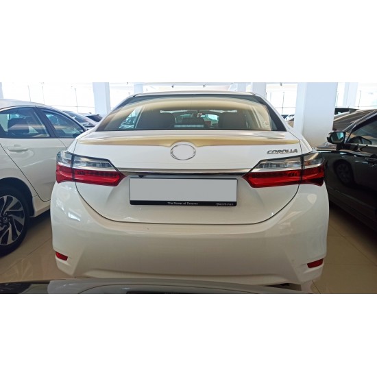 Corolla 2014-2018 ıçın uyumlu wıng spoıler (parlak sıyah)