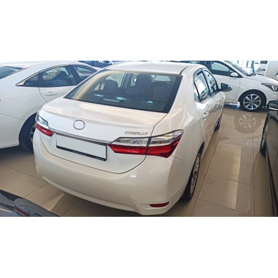 Corolla 2014-2018 ıçın uyumlu wıng spoıler (parlak sıyah)