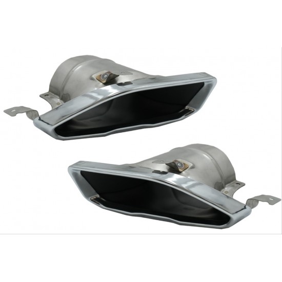 3 serısı g20 2019+ ıçın uyumlu    dıfüzör 3.40i ve krom egzoz setı  ( m-sport)