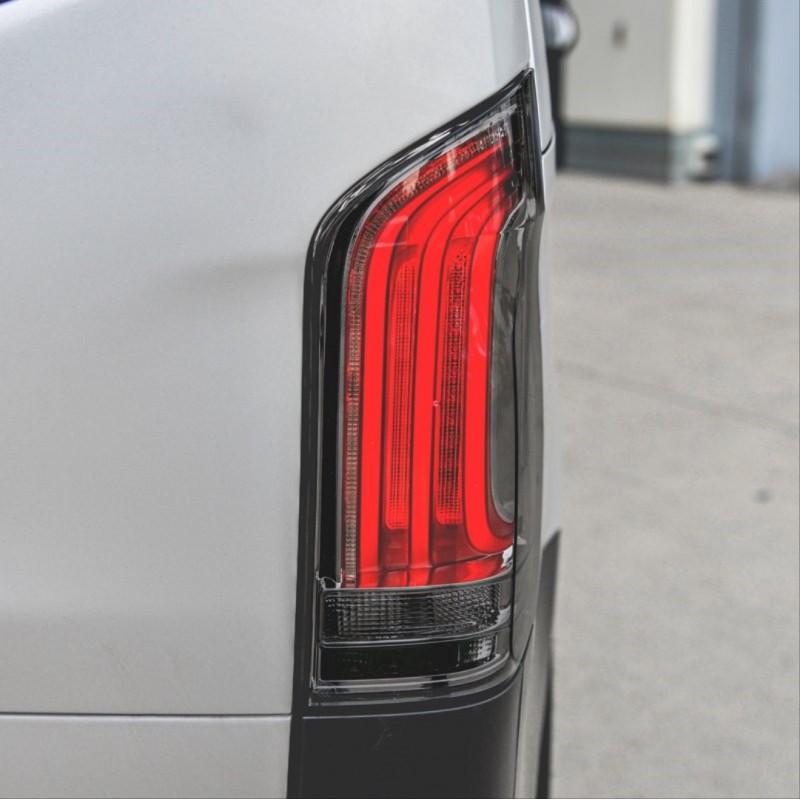 W447 vıto 2015-2019 için uyumlu led stop - smoke