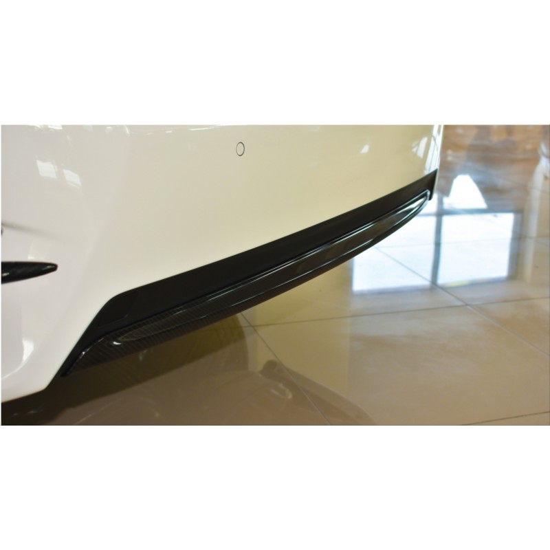 Cıvıc fc5 2016-2020 ıçın uyumlu arka tampon alt çıta karbon