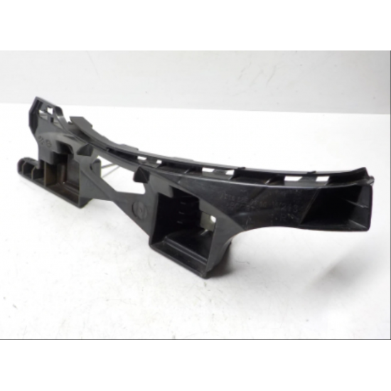 W213 e serısı 2016+ amg ıçın uyumlu arka tampon baglantı bakalıtı - sag - 2138850165