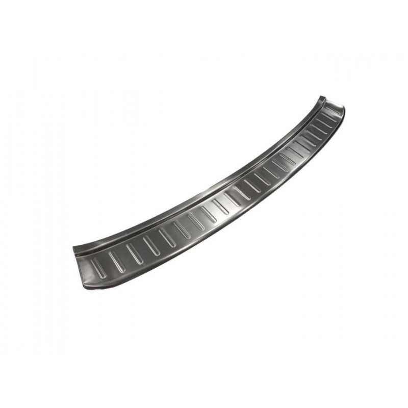 Elantra 2016-2019 ıçın uyumlu arka tampon üst koruması krom