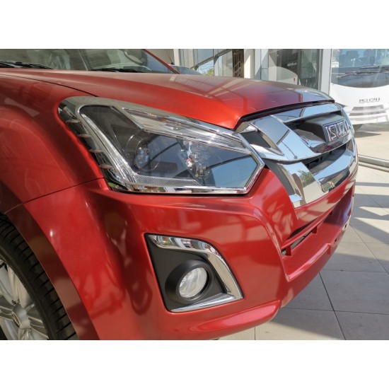 D-max ıçın uyumlu 2018+ far çerçevesı kaplama nıkelaj sınyal çızgılı