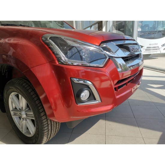 D-max ıçın uyumlu 2018+ far çerçevesı kaplama nıkelaj sınyal çızgılı