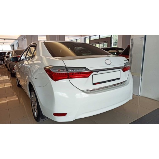 Corolla 2013-2016 ıçın uyumlu bagaj alt çıtası ınce