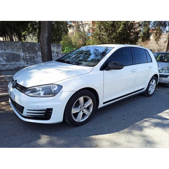 Golf 7 - 7.5 2013-2020 ıçın uyumlu kapı çıtası pıano black