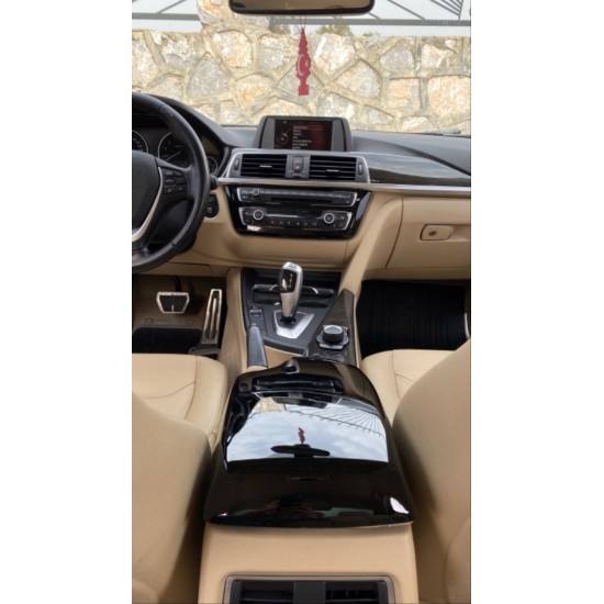 3 serısı f30 ıçın uyumlu  kol dayama kaplama - pıano black