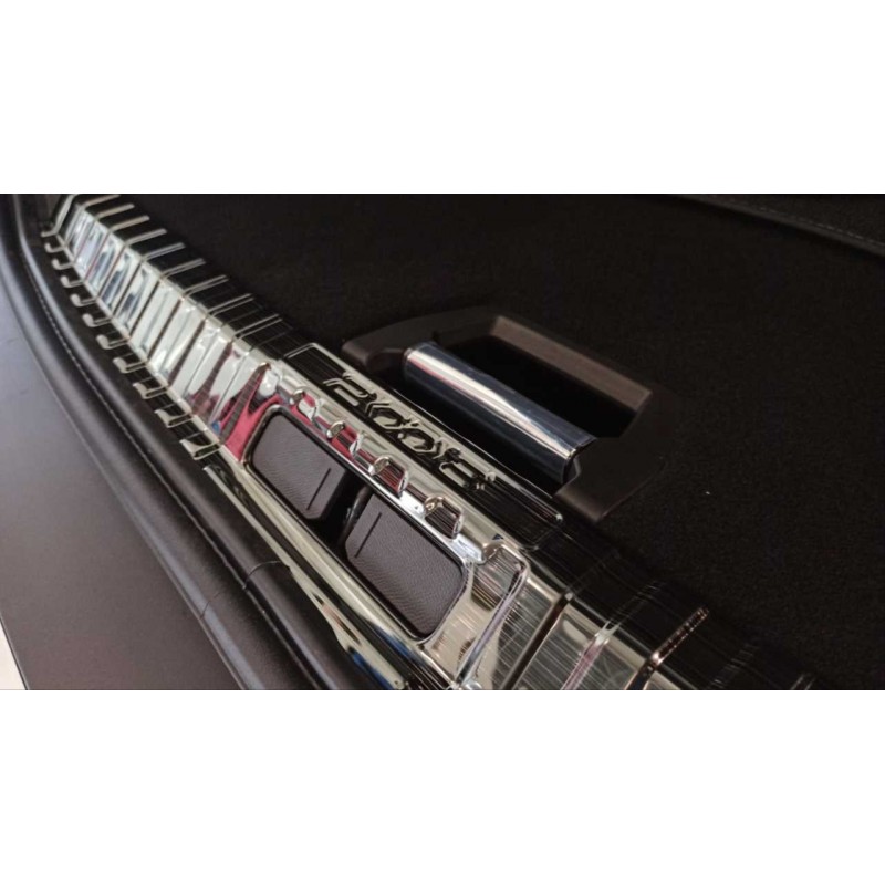 2008 ıçın uyumlu bagaj esık koruma - tıtanyum sıyah