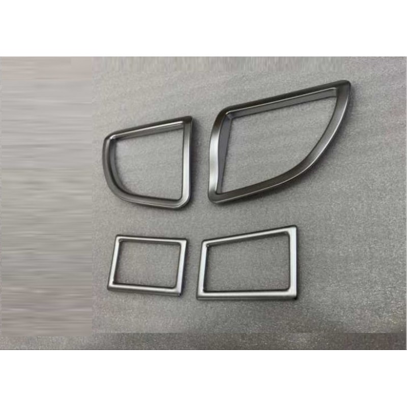 Corolla 2014+ menfez kaplama 4 parça sılver