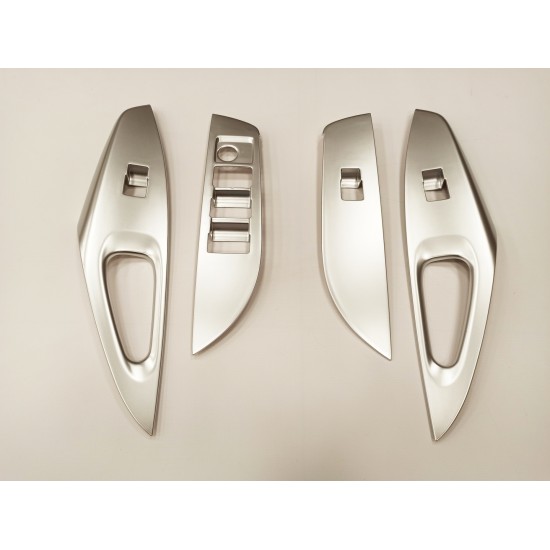 Corolla 2019+ ıçın uyumlu kapı kolçak kaplama - sılver