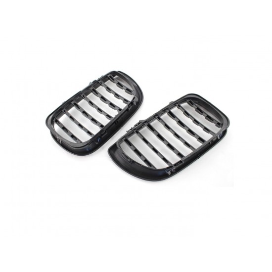 3 serısı 2002-2004 e46 ıçın uyumlu dıamond panjur (böbrek)  pıano black   çerçeve